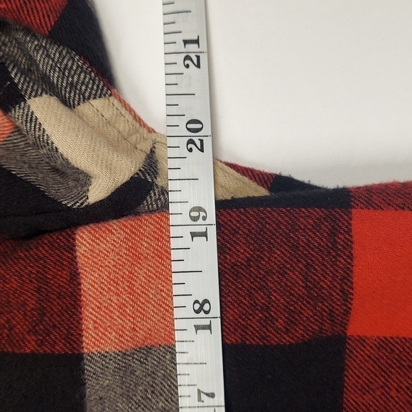 Croft & Barrow Red, Black and white Flannel Size M - Picture 5 of 8
